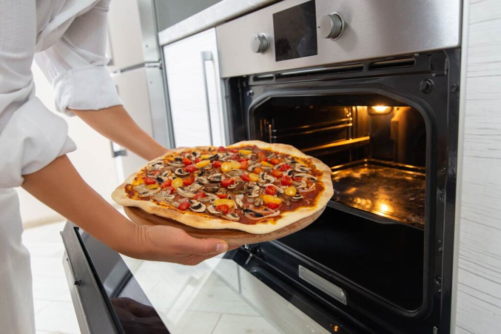 cottura pizza in forno statico