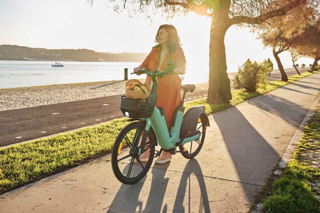 obblighi guida bicicletta elettrica